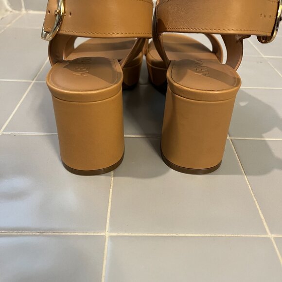 Aerosoles platform sandal; Camera.  Very comfortable, never worn outside! - Picture 5 of 7